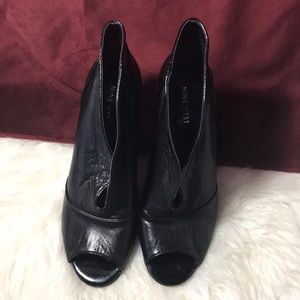 Nine West black heels. Size 8